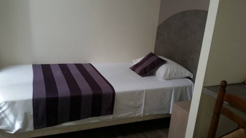 Imagen de la habitación del Hotel Restaurant Le Commerce. Foto 9