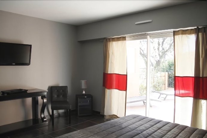 Imagen de la habitación del Hotel Restaurant Le Lingousto. Foto 2