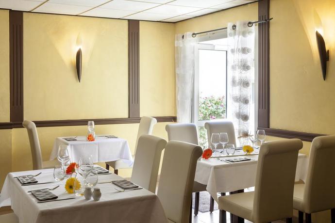 Imagen general del Hotel Restaurant Le Lion D'Or. Foto 8