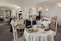 Imagen de la habitación del Hotel Restaurant Le Mas De Guilles. Foto 15