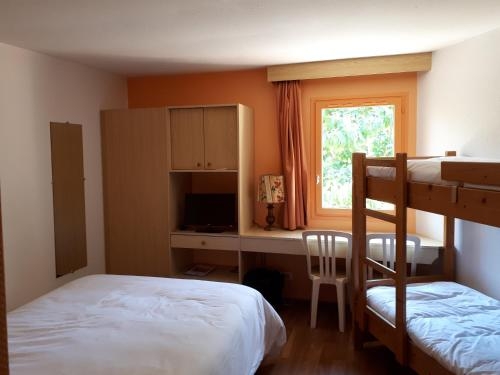 Imagen de la habitación del Hotel Restaurant Le Mont Brouilly. Foto 9