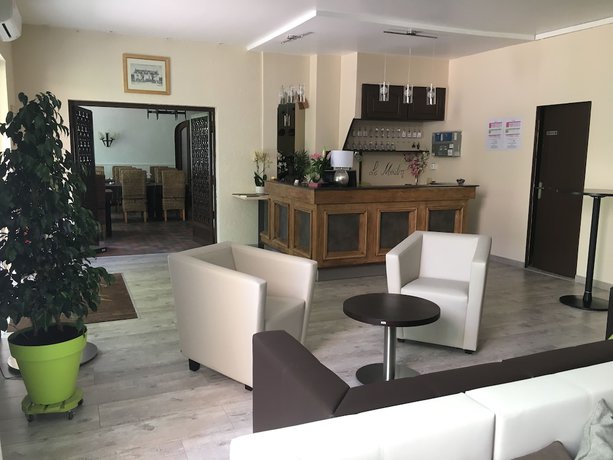 Imagen de los interiores del Hotel Restaurant Le Moulin. Foto 20