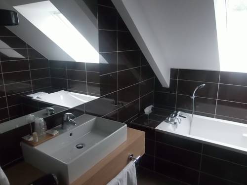 Imagen de la habitación del Hotel Restaurant Le Rive Gauche. Foto 12