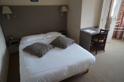 Imagen de la habitación del Hotel Restaurant Le Sainte Marguerite. Foto 11