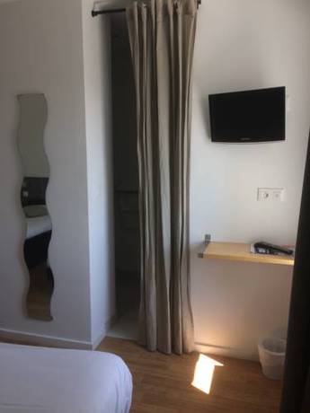 Imagen de la habitación del Hotel Restaurant Le Terre Neuvas. Foto 7