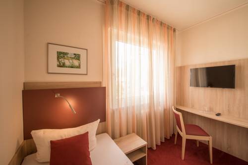 Imagen de la habitación del Hotel Restaurant Leander. Foto 16