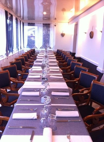 Imagen del bar/restaurante del Hotel Restaurant L'ecrin. Foto 14