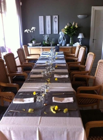 Imagen del bar/restaurante del Hotel Restaurant L'ecrin. Foto 15