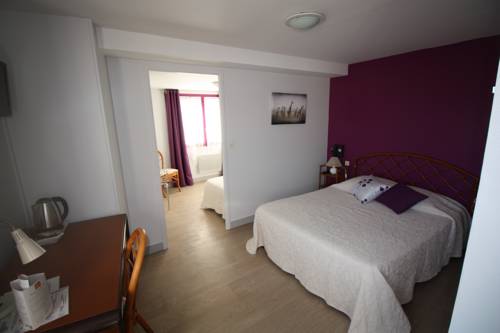 Imagen de la habitación del Hotel Restaurant Les Deux Sapins. Foto 8