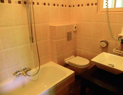 Imagen de la habitación del Hotel Restaurant Les Esparrus. Foto 9