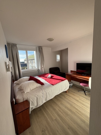 Imagen general del Hotel Restaurant Les Oceanides. Foto 1