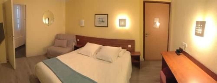 Imagen de la habitación del Hotel Restaurant Les Oceanides. Foto 4