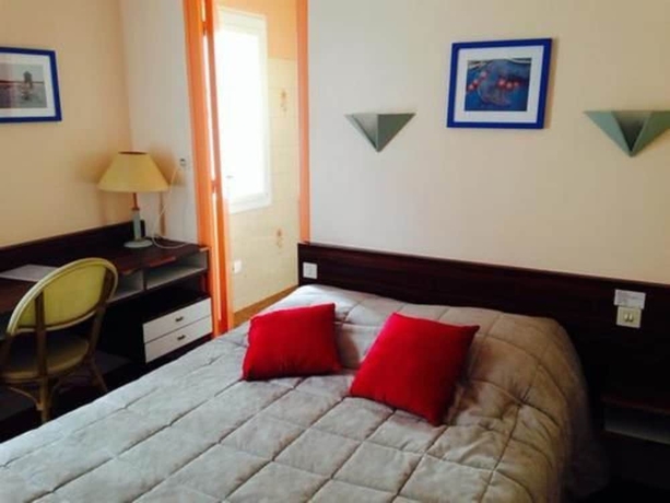 Imagen de la habitación del Hotel Restaurant Les Oceanides. Foto 5