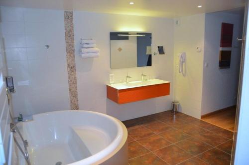 Imagen de la habitación del Hotel Restaurant Lesage. Foto 5