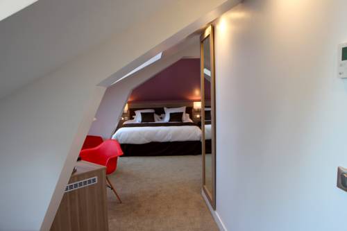Imagen de la habitación del Hotel Restaurant L'esturgeon. Foto 9