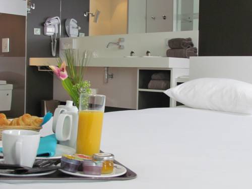 Imagen de la habitación del Hotel Restaurant L'hotan. Foto 14