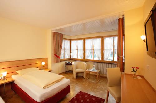 Imagen de la habitación del Hotel Restaurant Lindenhof, Donaueschingen. Foto 2