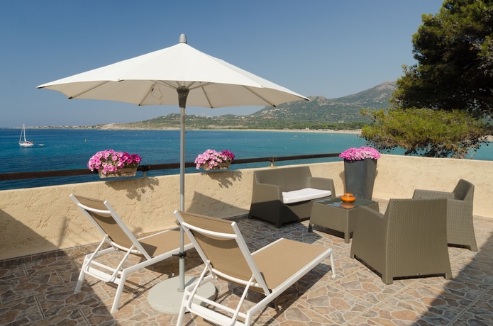 Imagen de los exteriores del Hotel Restaurant L'ondine. Foto 10