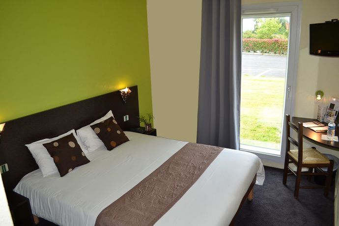 Imagen de los interiores del Hotel Restaurant Lunotel. Foto 16