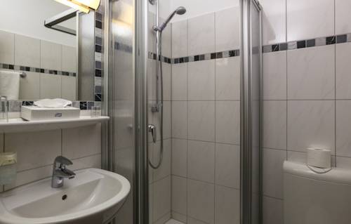 Imagen de la habitación del Hotel Restaurant Lüdenbach. Foto 16