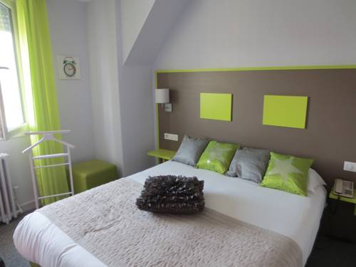 Imagen de la habitación del Hotel Restaurant Maison Pl&eacute;ville. Foto 3