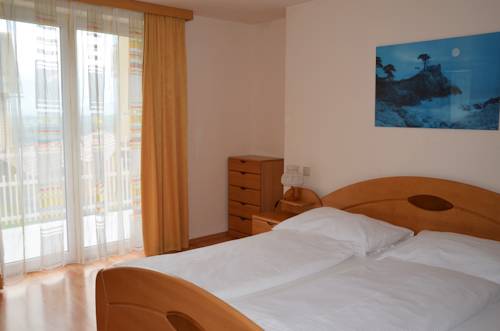 Imagen de la habitación del Hotel Restaurant Marko. Foto 7