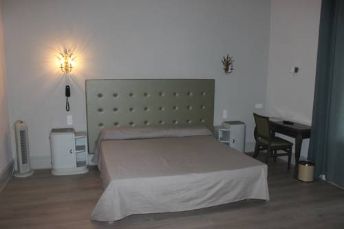 Imagen de la habitación del Hotel Restaurant Martinez. Foto 1
