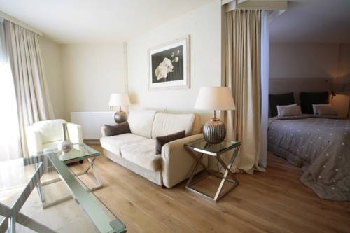 Imagen de la habitación del Hotel Restaurant Merlet. Foto 2