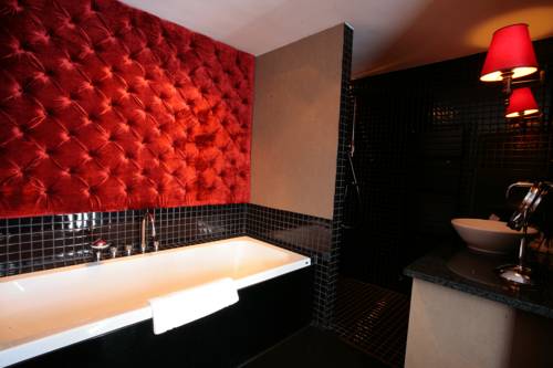 Imagen de la habitación del Hotel Restaurant Merlet. Foto 4