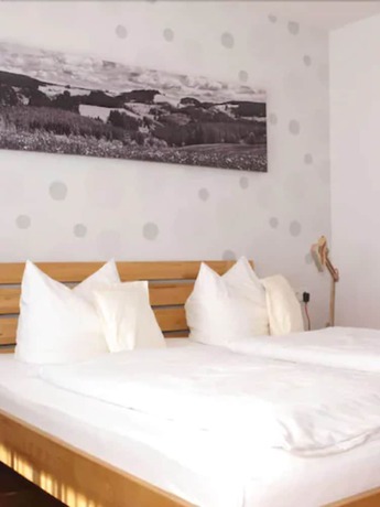 Imagen de la habitación del Hotel Restaurant Peterle. Foto 9