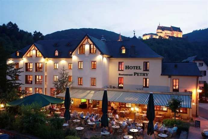 Imagen general del Hotel - Restaurant Petry. Foto 1