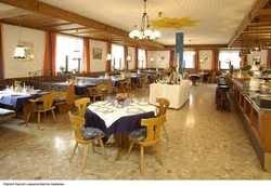 Imagen del bar/restaurante del Hotel - Restaurant Platzwirt. Foto 2