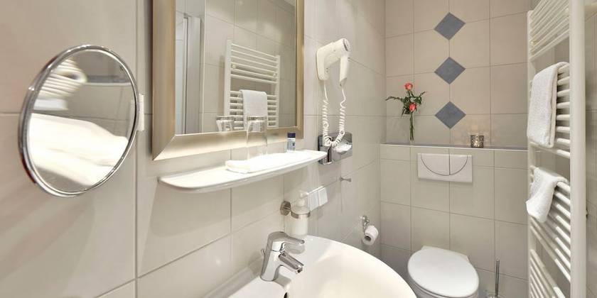Imagen de la habitación del Hotel Restaurant Rosenhof. Foto 7