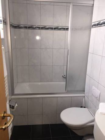 Imagen de la habitación del Hotel Restaurant Rothorn. Foto 10