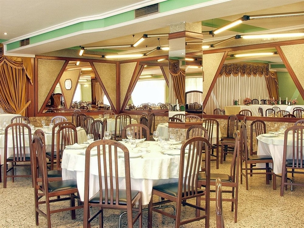 Imagen del bar/restaurante del Hotel Restaurant Royal. Foto 3