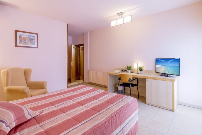 Imagen de la habitación del Hotel Restaurant Sausa. Foto 15