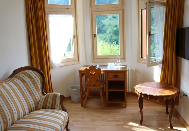 Imagen de la habitación del Hotel Restaurant Schweizerhof. Foto 9