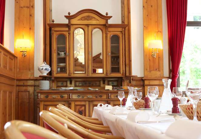 Imagen del bar/restaurante del Hotel Restaurant Schweizerhof. Foto 6