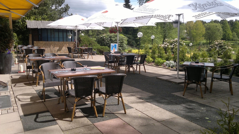 Imagen de los exteriores del Hotel Restaurant Seegarten Quickborn. Foto 11