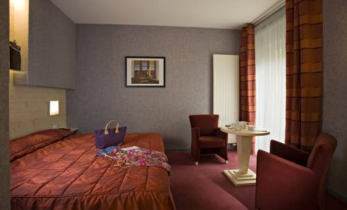 Imagen de la habitación del Hotel Restaurant Spa Parenthèse. Foto 11