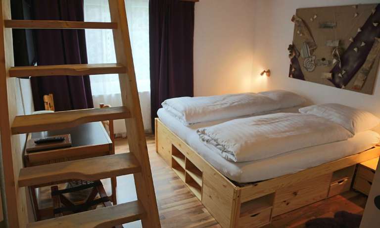Imagen de la habitación del Hotel Restaurant Surselva. Foto 15