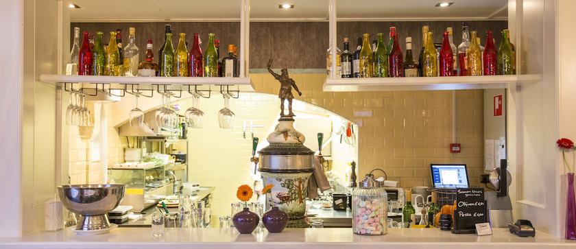 Imagen del bar/restaurante del Hotel Restaurant Umberto. Foto 14