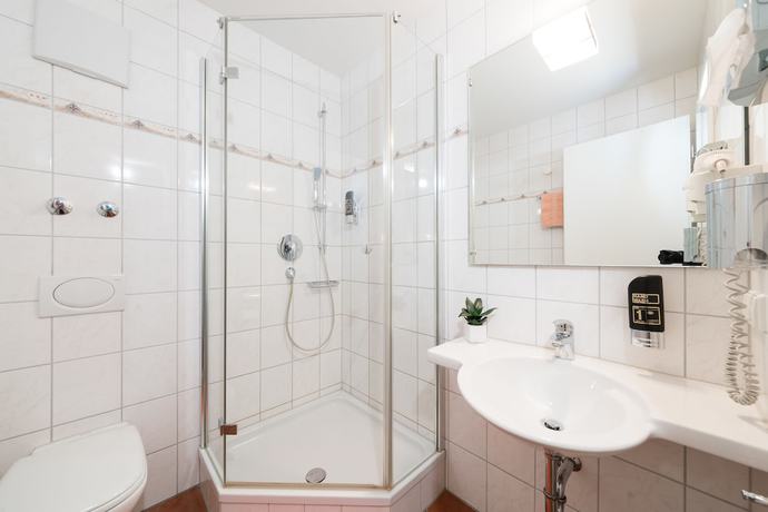 Imagen de la habitación del Hotel Restaurant Vater Rhein. Foto 10