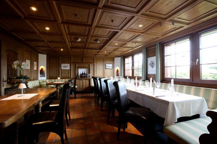 Imagen de los interiores del Hotel Restaurant Weinstube. Foto 17