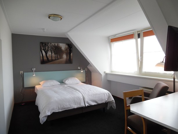 Imagen de la habitación del Hotel Restaurant Zalen Hoogeerd. Foto 11
