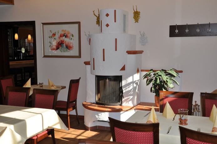 Imagen del bar/restaurante del Hotel Restaurant Zum Schwan. Foto 4