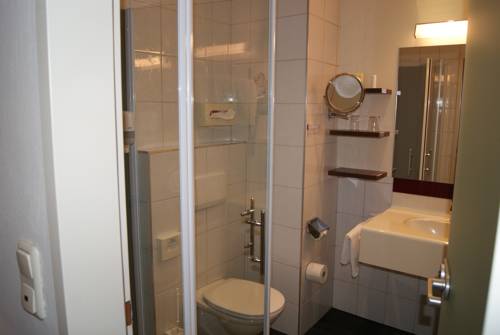 Imagen de la habitación del Hotel Restaurant Zur Post. Foto 3