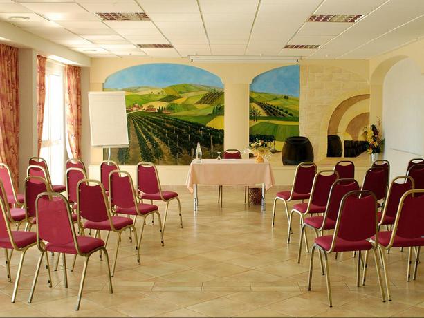 Imagen de los interiores del Hotel Restaurant and Spa Le Val Moret. Foto 9