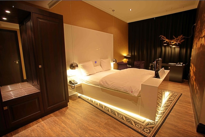 Imagen de la habitación del Hotel Restaurant, and Spa Savarin. Foto 6