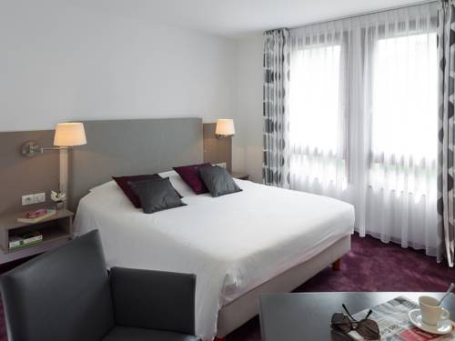 Imagen de la habitación del Hotel Restaurant and Spa Verte Vall&eacute;e. Foto 12